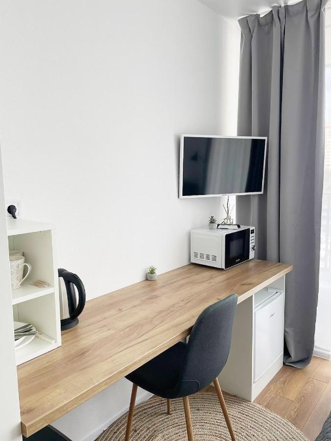 Cube House Apartment Kiev Bagian luar foto
