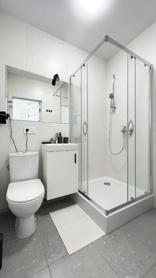 Cube House Apartment Kiev Bagian luar foto